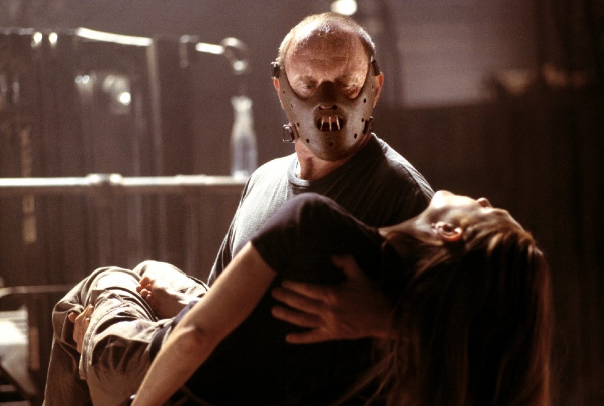 hannibal-anthony-hopkins-wearing-famous-hannibal-lecter-mask